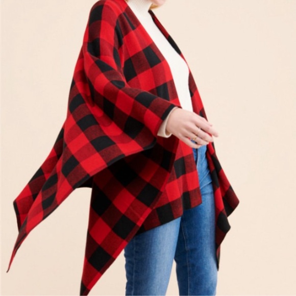 NWOT Lauren Ralph Lauren Buffalo plaid poncho size S/M - Picture 2 of 13